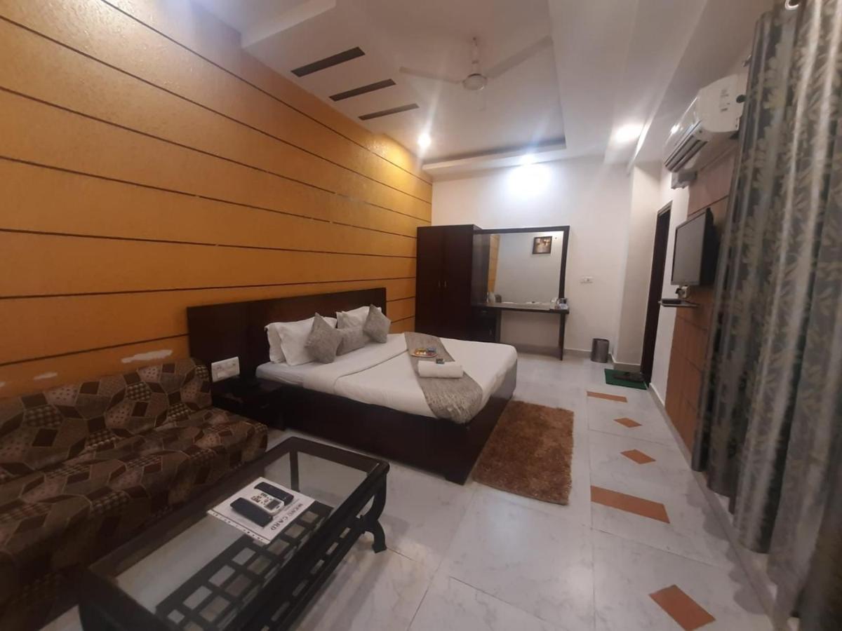 Kartikay Hotel Hisār 외부 사진